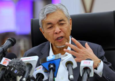 Re-tender for six flood mitigation projects will not take long, says Zahid